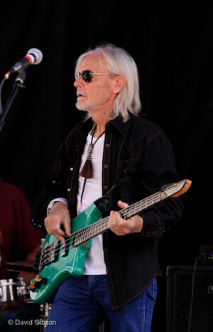MD065 BASS PLAYER Central City, CO BASS PLAYER Central City, CO